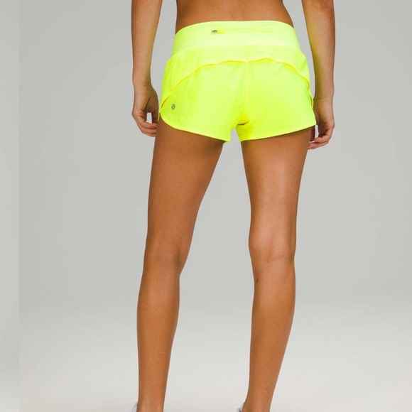 Lululemon Speed Up Yellow Short 2.5" - Picture 2 of 7